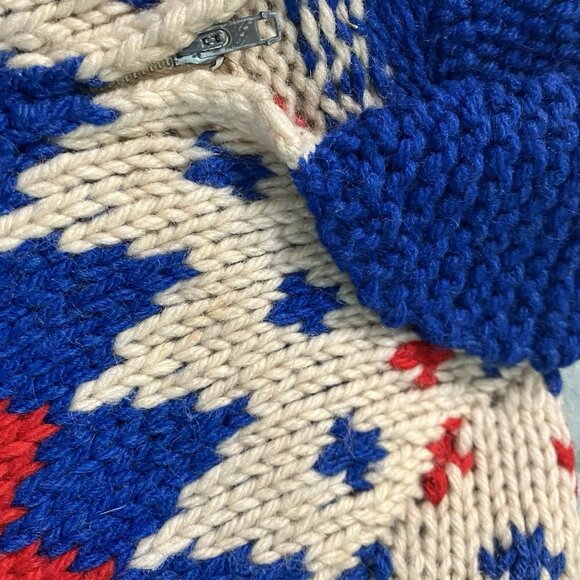 Vintage Handmade Cowichan Cardigan Sweater Kids Youth Geometric Fair Isle Wool - Picture 6 of 6